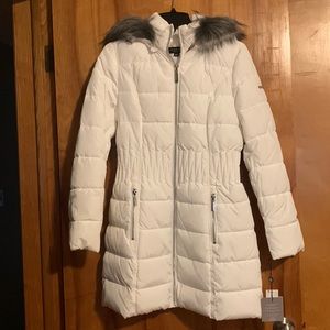 NWT Laundry by Shelli Segal White Long Puffer Coat